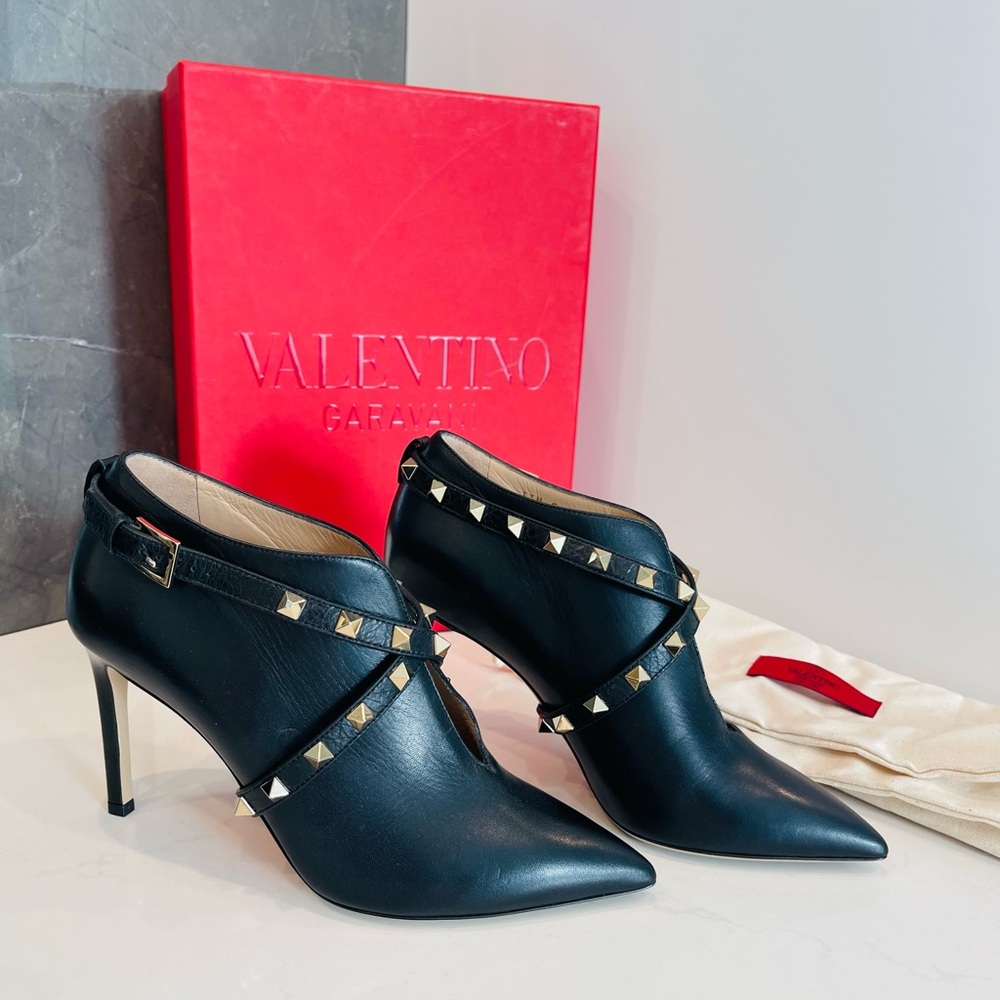 Valentino Garavani Black Rockstud Ankle Heels. Authentic